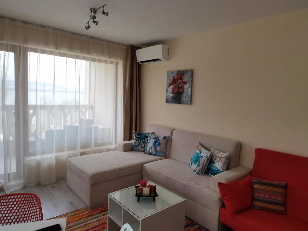 By The Waves Luxury Beach Apartment Varna